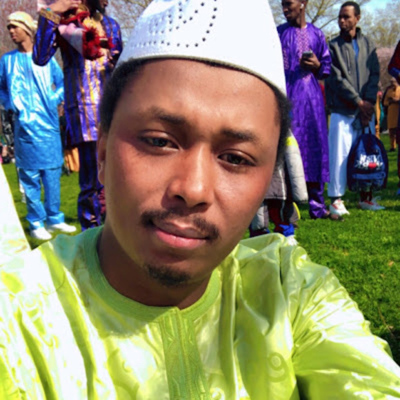 Meet your Posher, Alpha boubacar - Picture 1 of 1